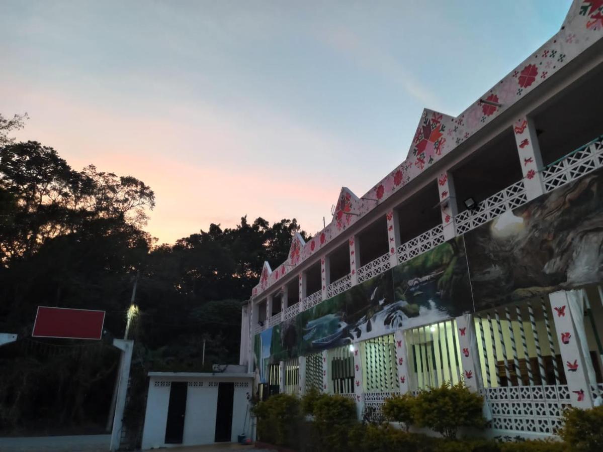 Hotel Estrella Huasteca Aquismon Exterior photo